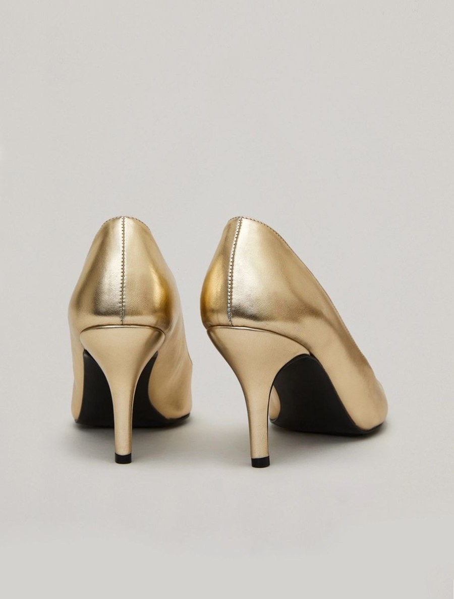 Metallic Court Shoes Gold Wholesale