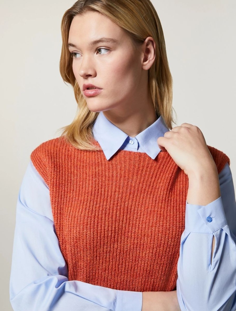 Knitted Mini Gilet Rust Best