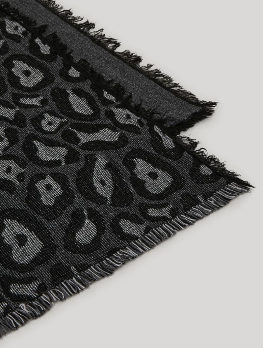 Yarn-Dyed Fabric Scarf Dark Grey Clearance