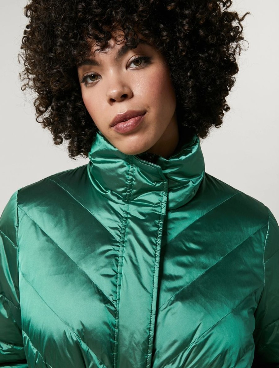 Shining Nylon Jacket Green Clearance