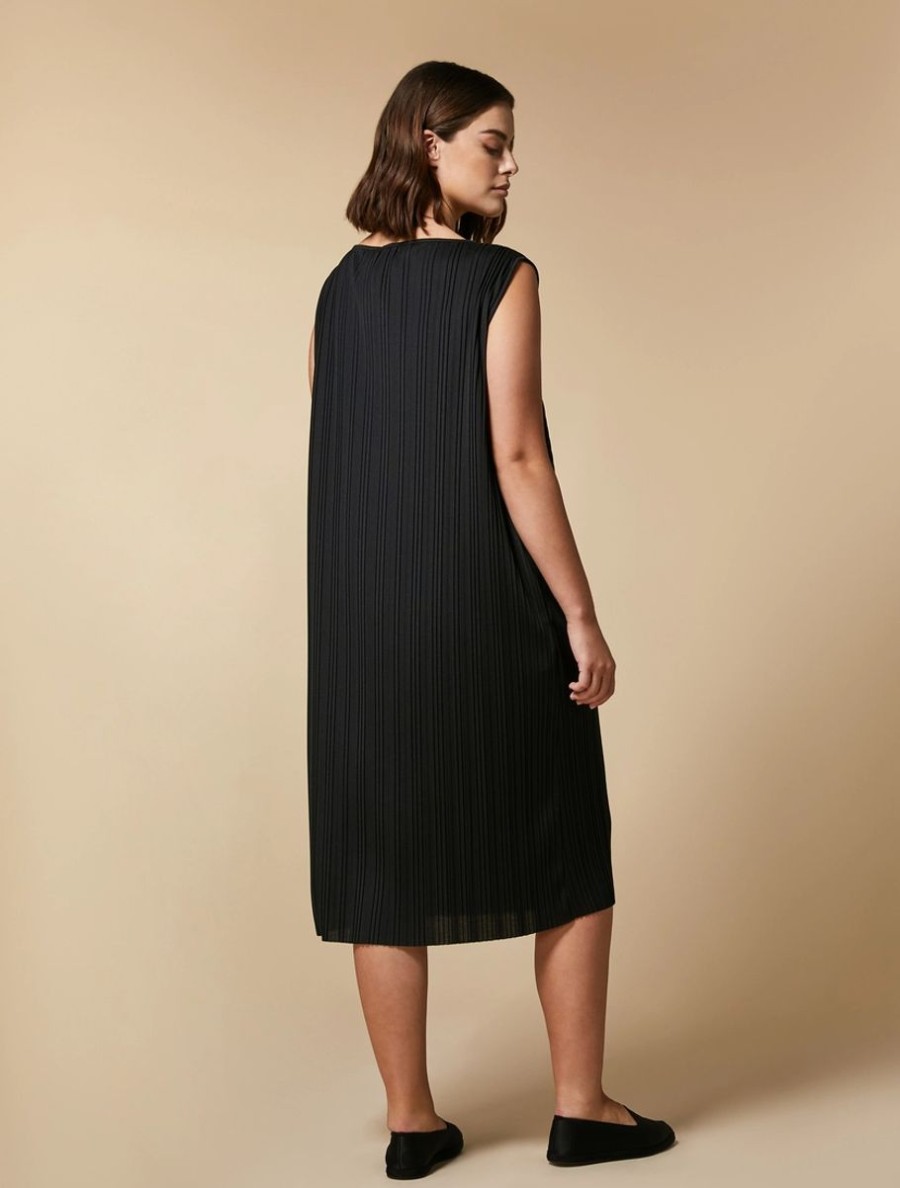 Pleated Jersey Dress Black Wholesale