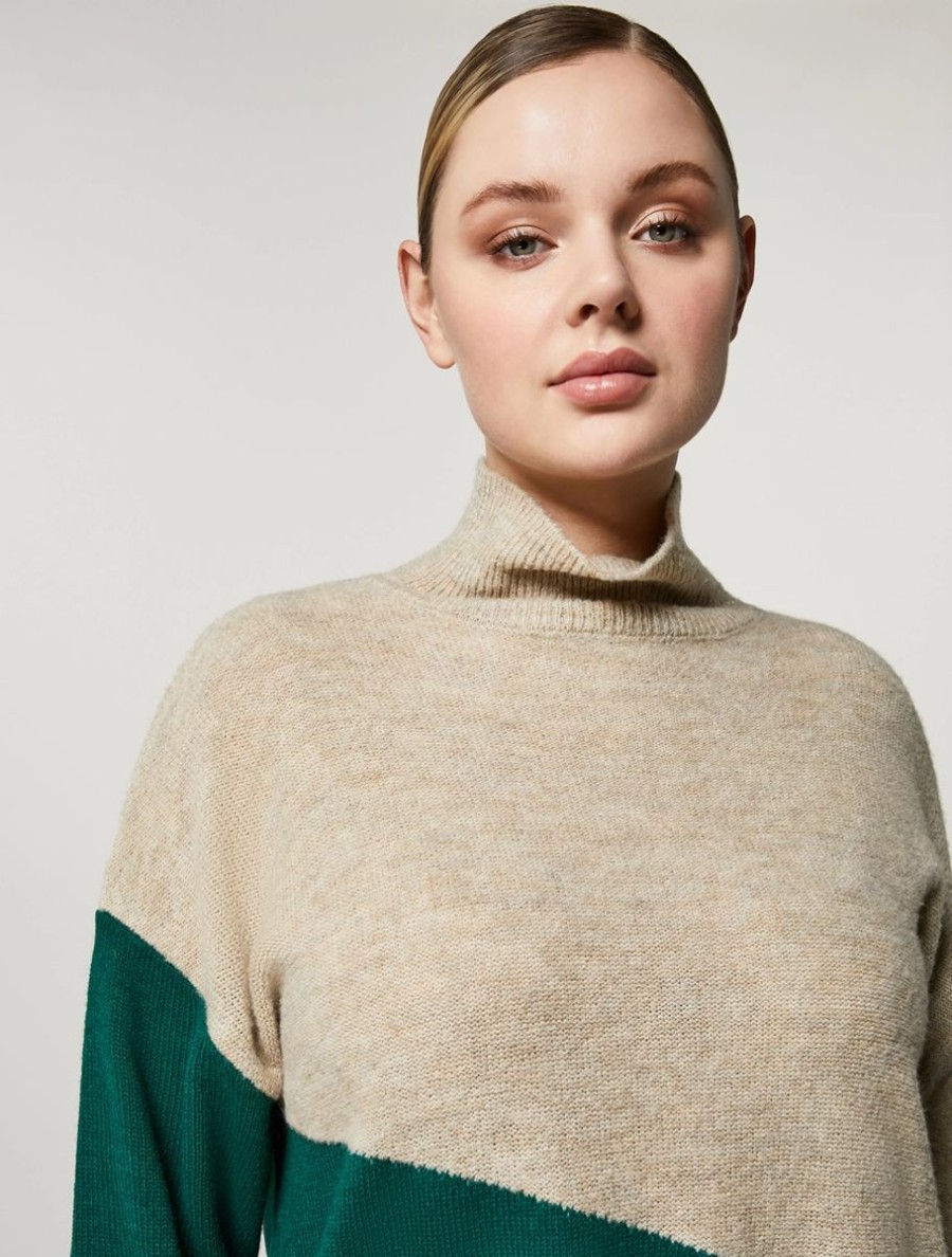 Two-Tone Sweater Dark Green Hot